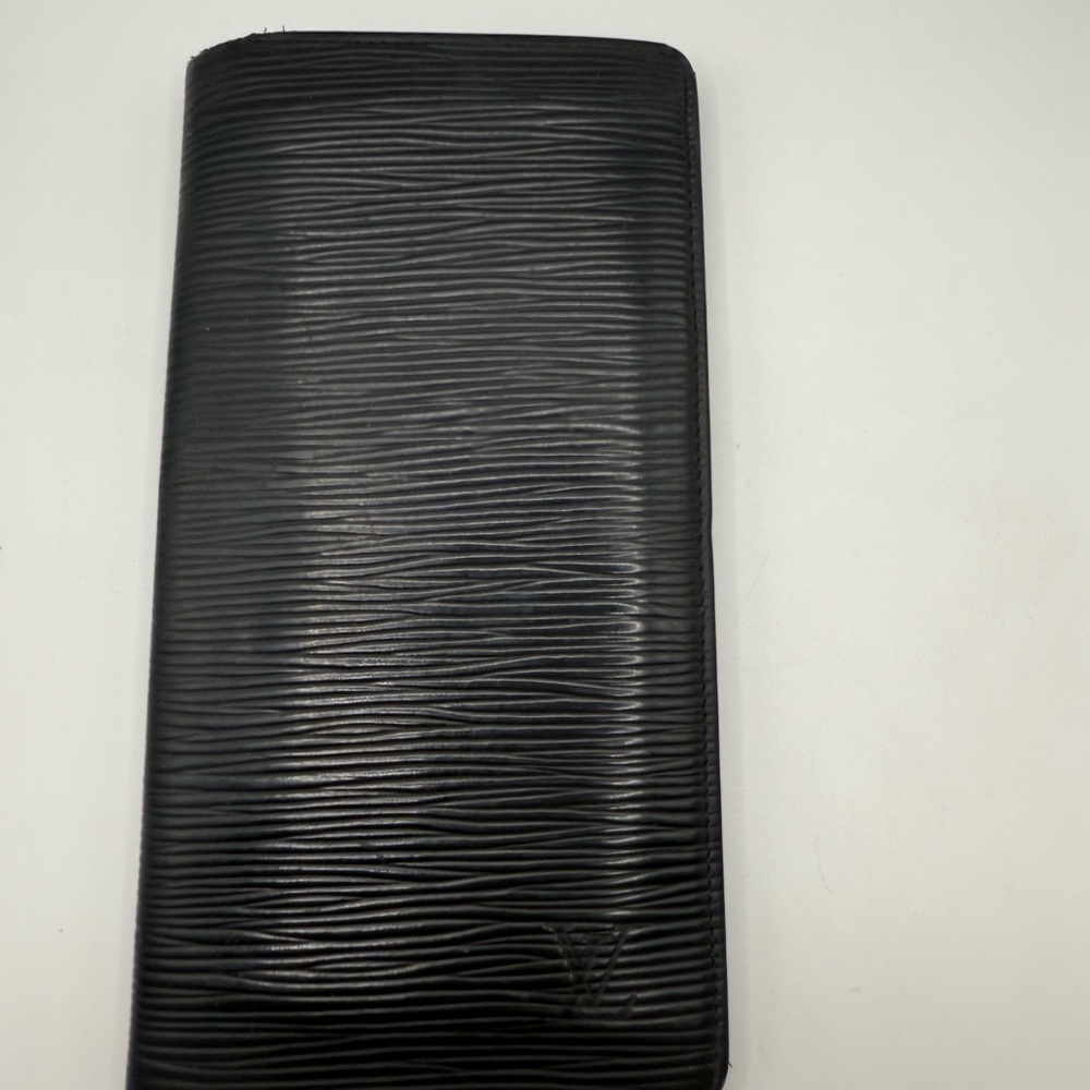 Louis Vuitton Brazza Wallet Epi Leather
